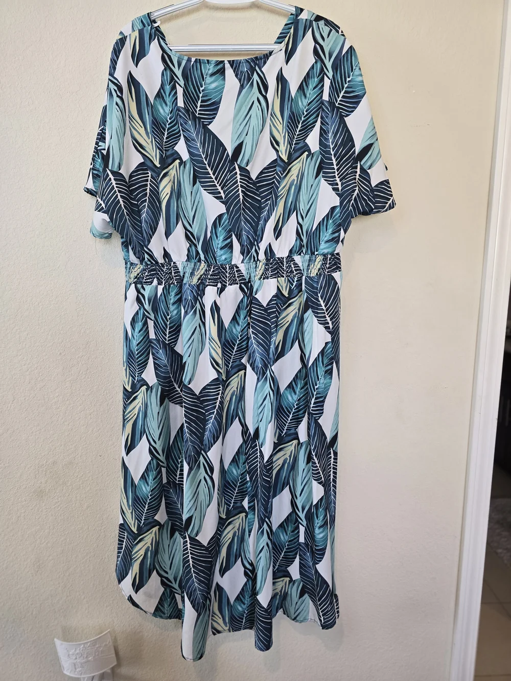 BloomChic Teal and Navy Leaf-Print Midi Dress Sz 18/20